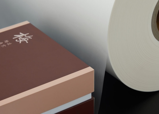 Good price 3 inch lõi giấy BOPP Luxury Silky-Touch Film Roll với Zero-Odor EVA Adhesive Superior Bond Strength trực tuyến